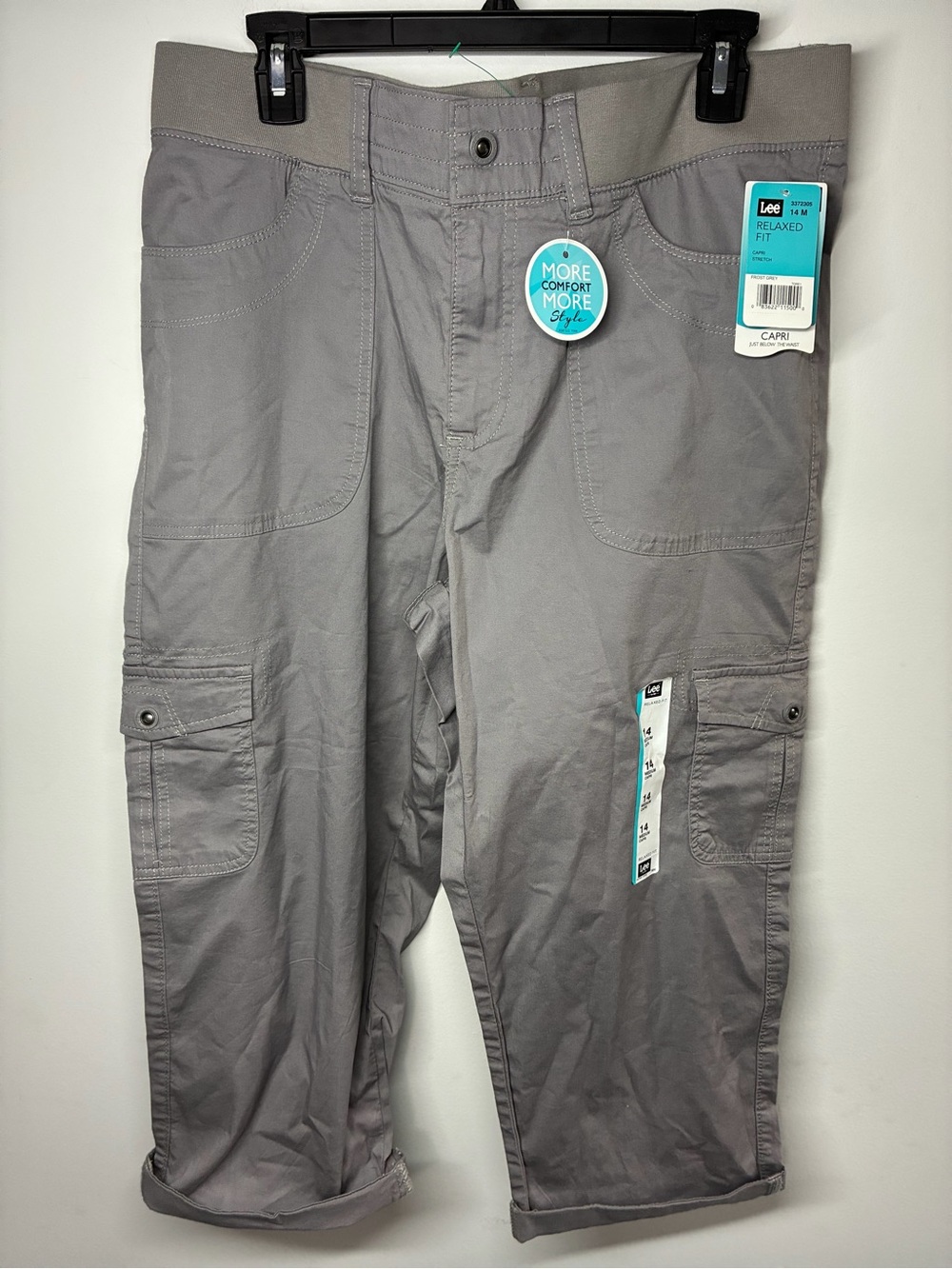 Lee Women’s Gray Cargo Capris - Relaxed Fit